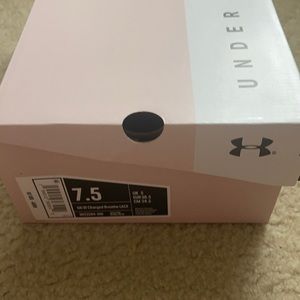 Under Armour shoe W sz 7.5